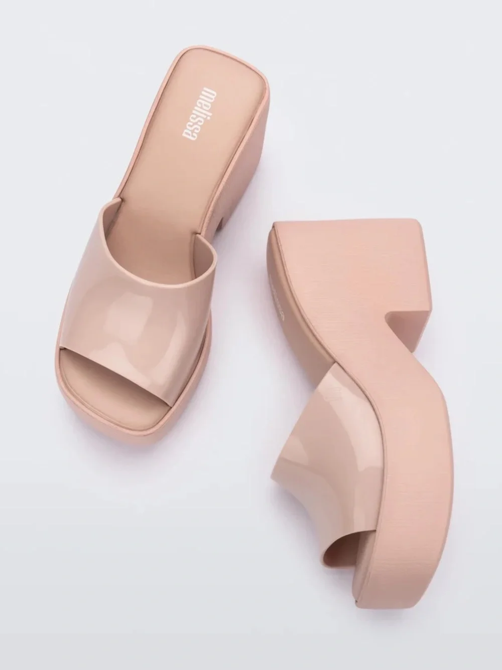 Melissa comfortable soft